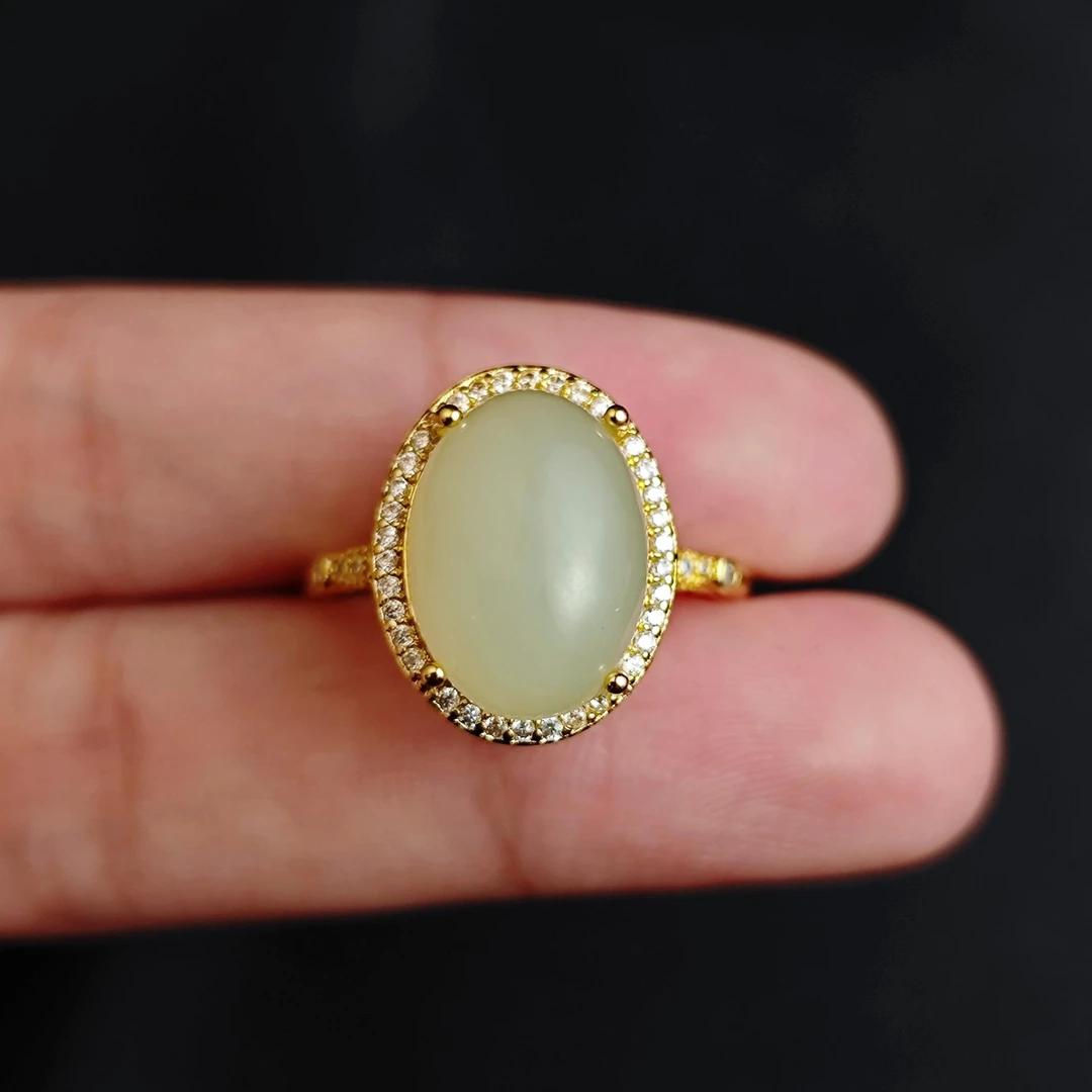 和田玉精选级大蛋面设计款戒指赠礼盒合金(多样性发) C01-211