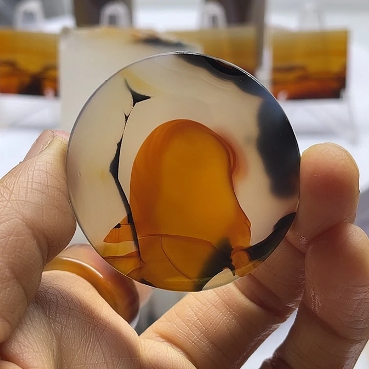 玛瑙/玉髓未镶嵌吊坠(不含链)