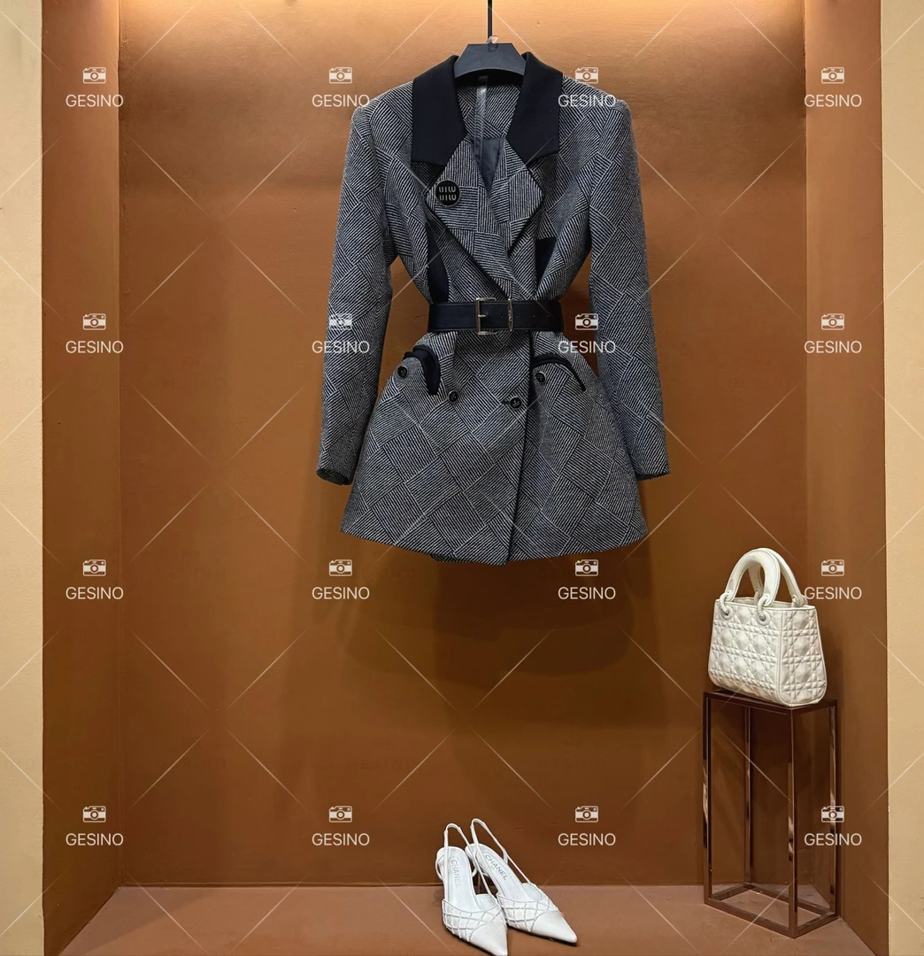 【关关】秋冬款小香风法式时尚复古中长款翻领外套气质女QD-2024805