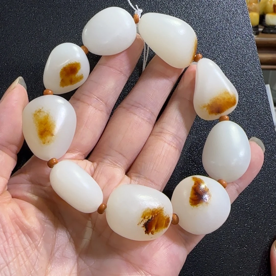 未镶嵌和田玉挂件
