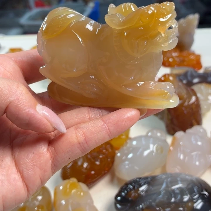 斯***类未镶嵌吊坠(不含链)玛瑙/玉髓