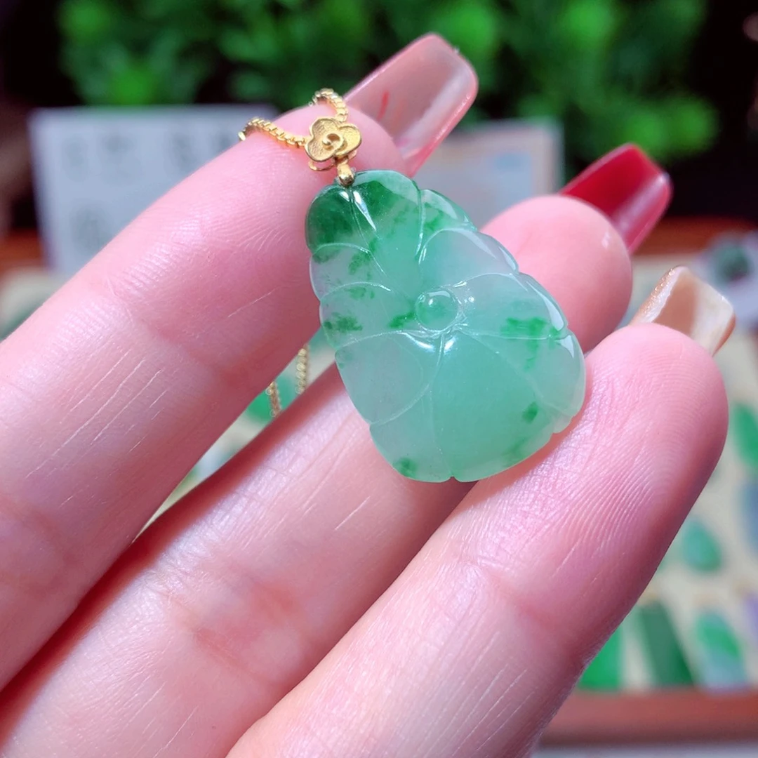 翡翠吊坠(不含链)18K金镶嵌