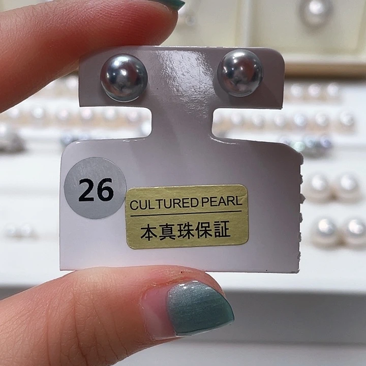 非金属7.5mm正圆真多 耳钉