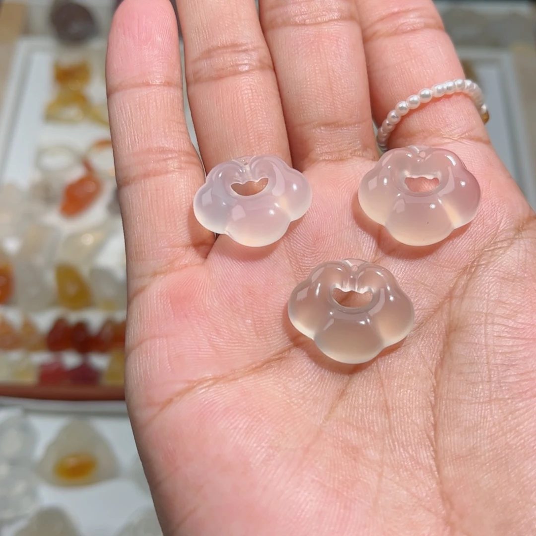 玛瑙/玉髓颈饰合金