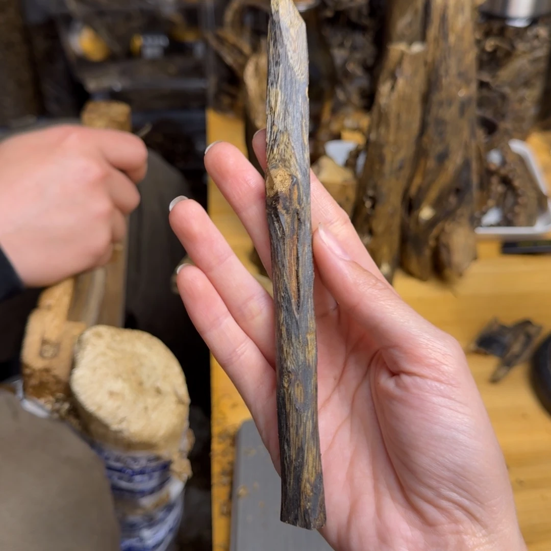 沉香沉香碎屑张勺子品种块料15克