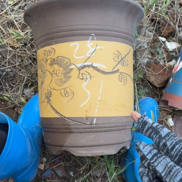 紫砂花盆紫砂的颜色