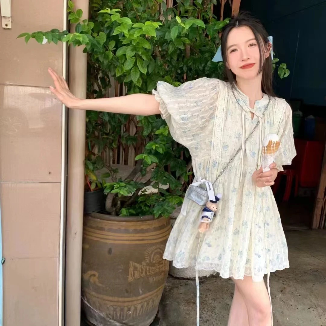 夏季新款法式时尚百搭超仙碎花连衣裙短袖小个子穿搭女装