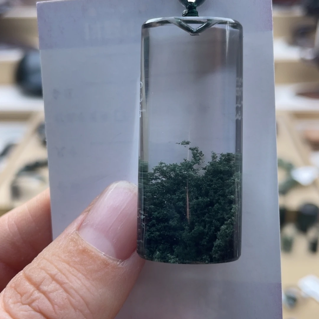 颈饰水晶未镶嵌绿幽灵聚宝盆柱子