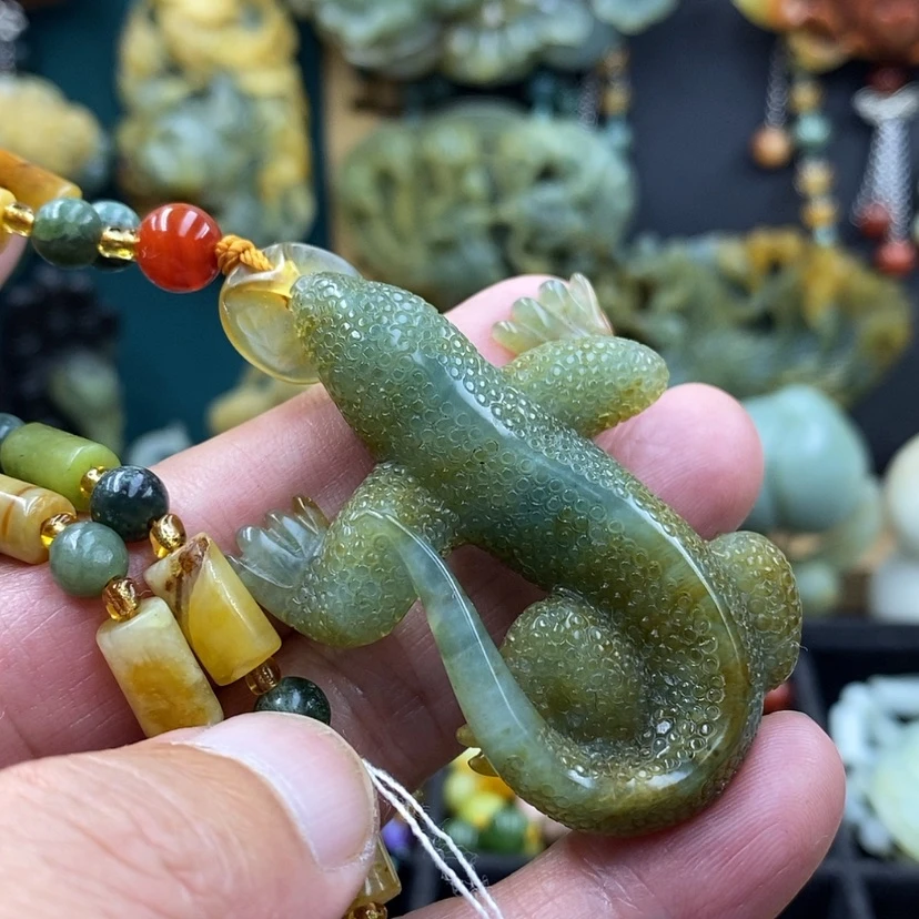 【闪购商品】未镶嵌岫玉吊坠