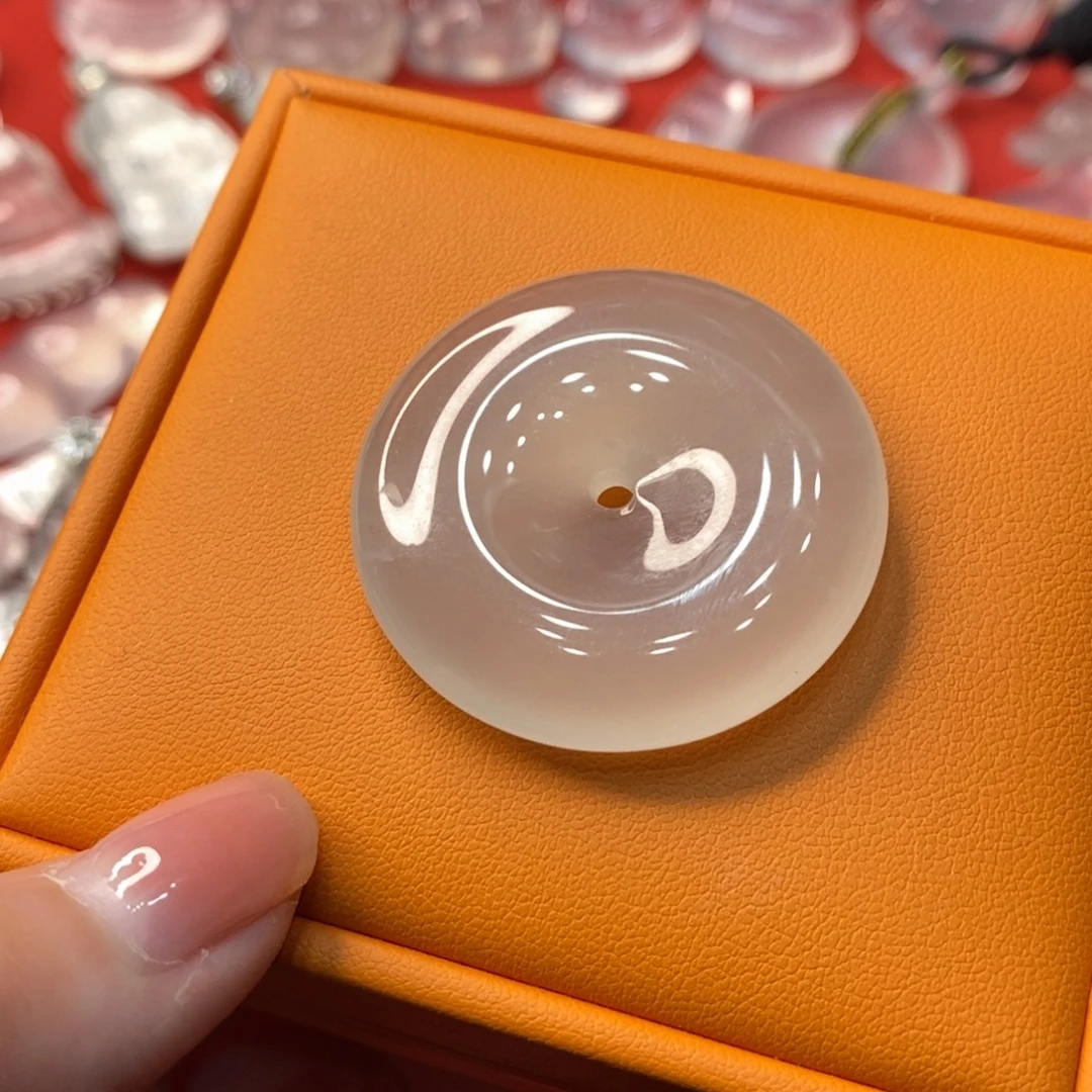 石英质玉未镶嵌平安扣