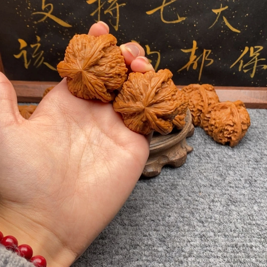 【闪购商品】吊坠文玩核桃辰*