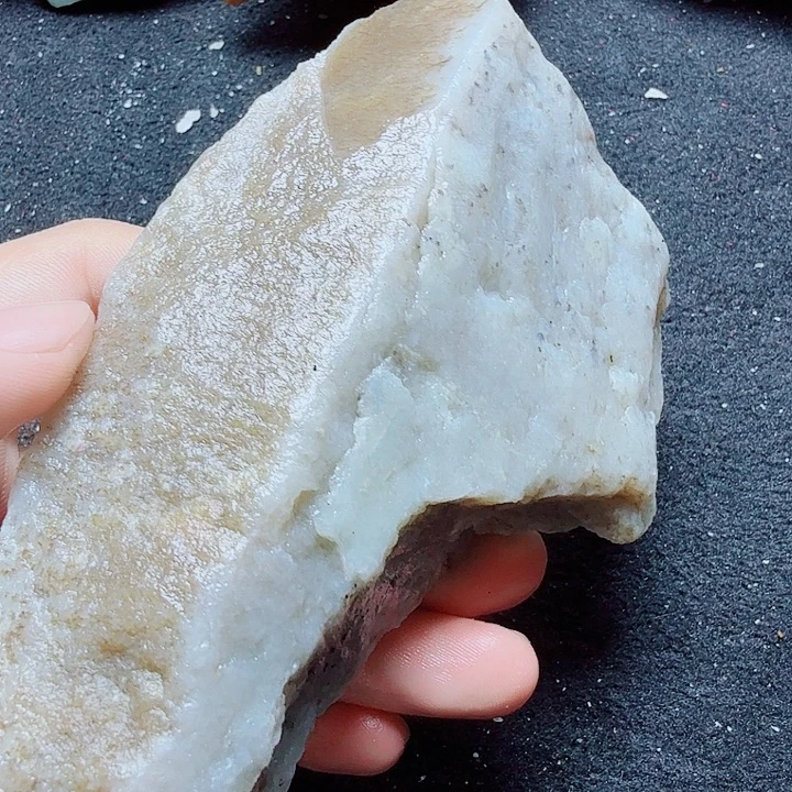 和田玉（糖玉）未镶嵌珠宝半成品