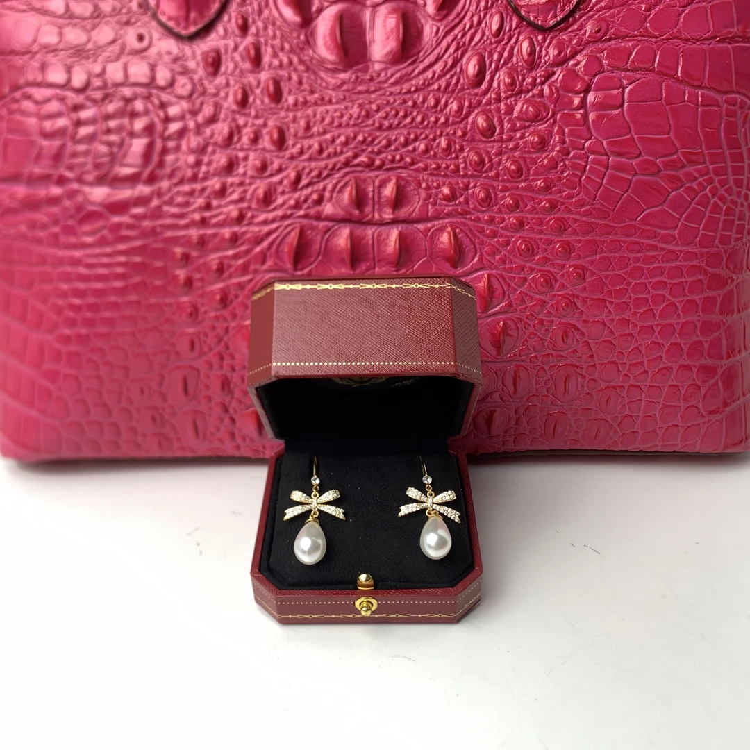 4114【香港联邦】气质优雅女士耳环