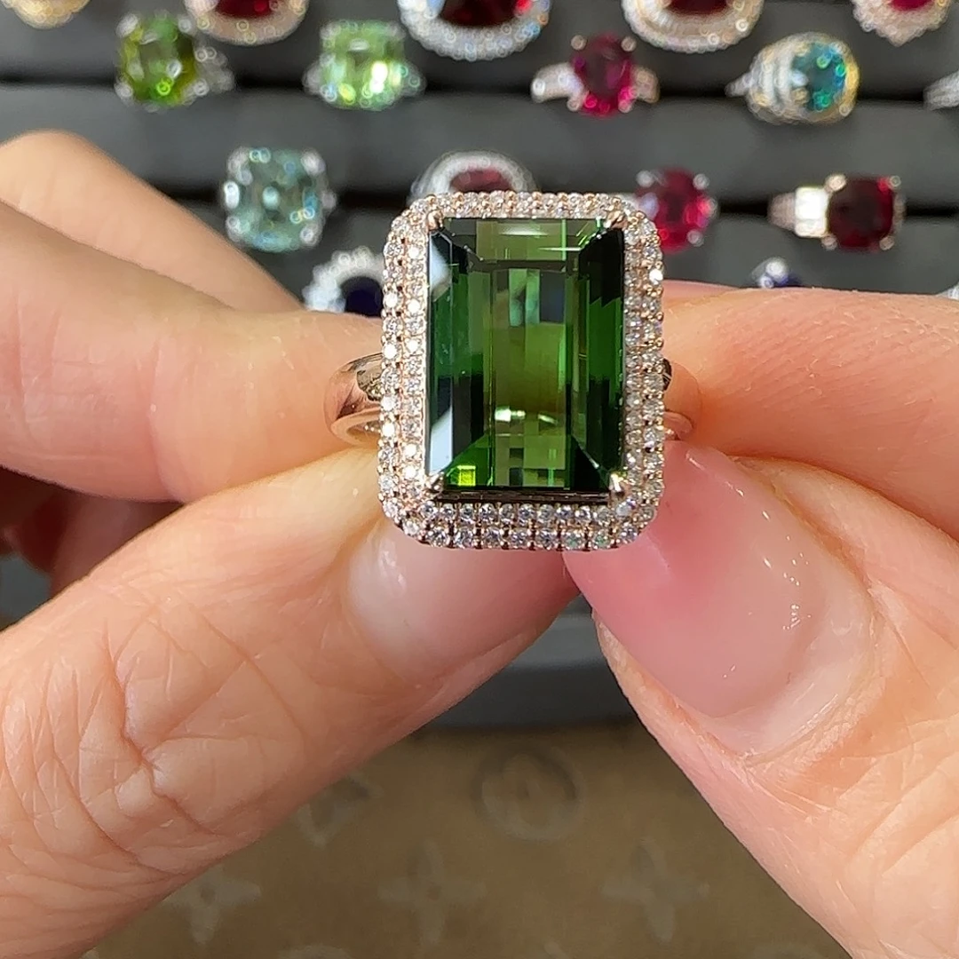 戒指18K金镶嵌碧玺7.42ct