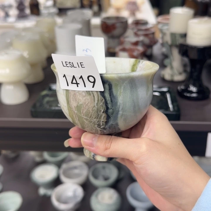 J1419。。。。。。。。。。。。。。