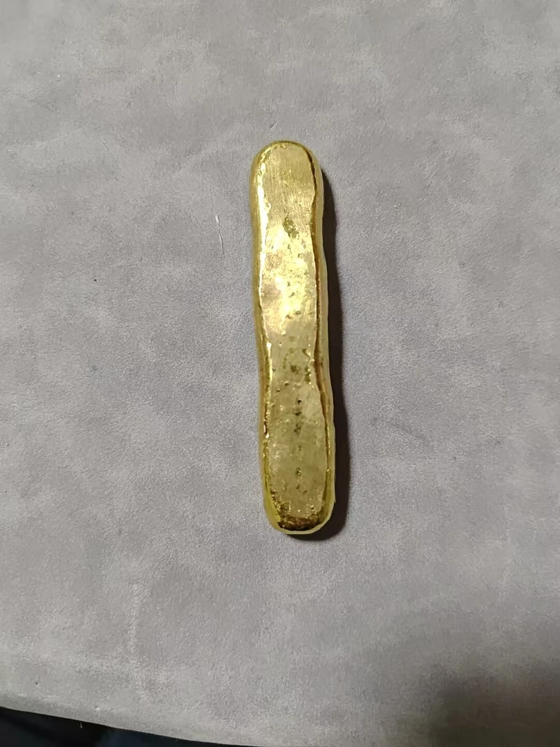 （质检发货）经典黄色摆件y92823