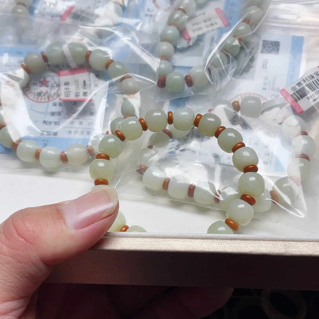 未镶嵌手链和田玉