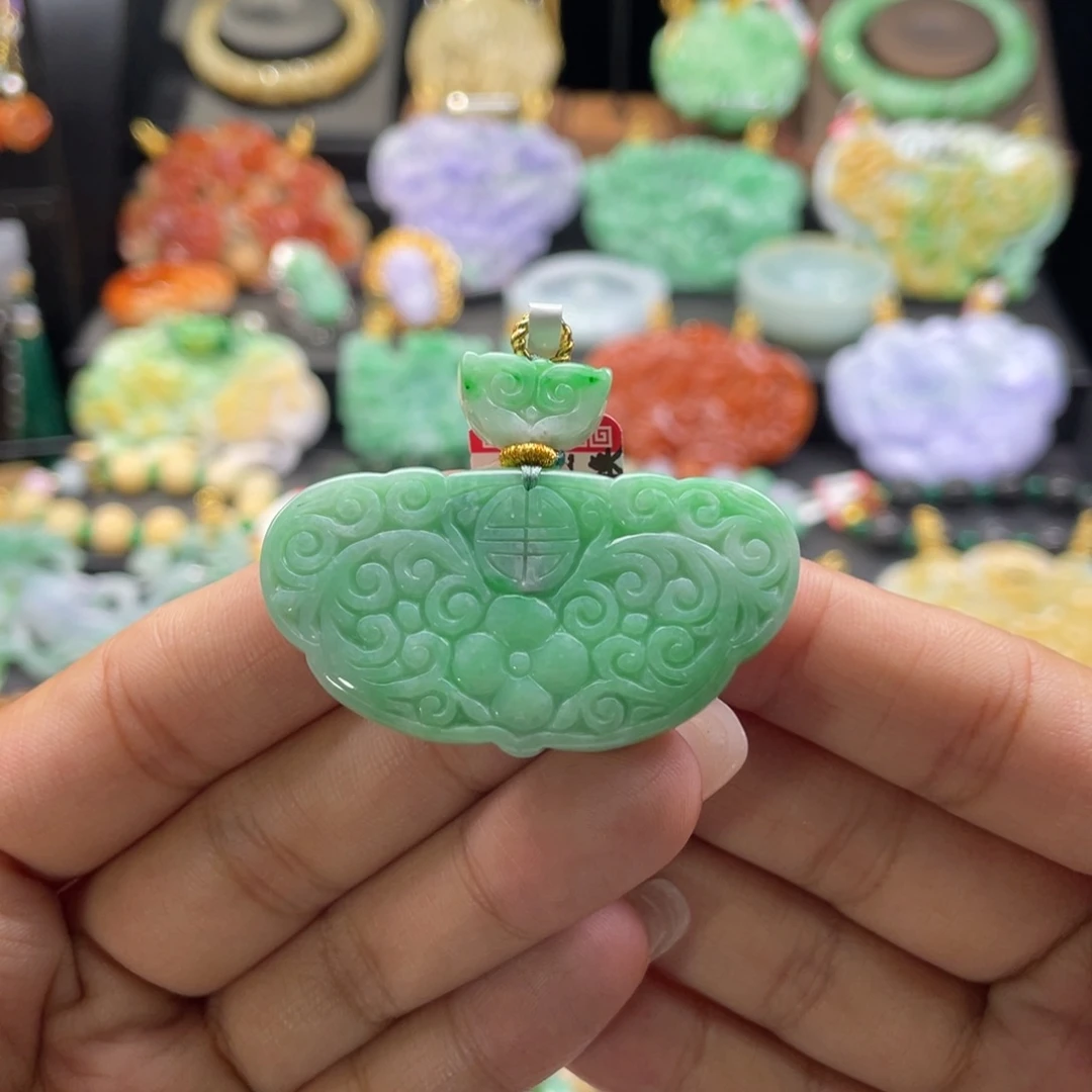 翡翠未镶嵌颈饰代编织