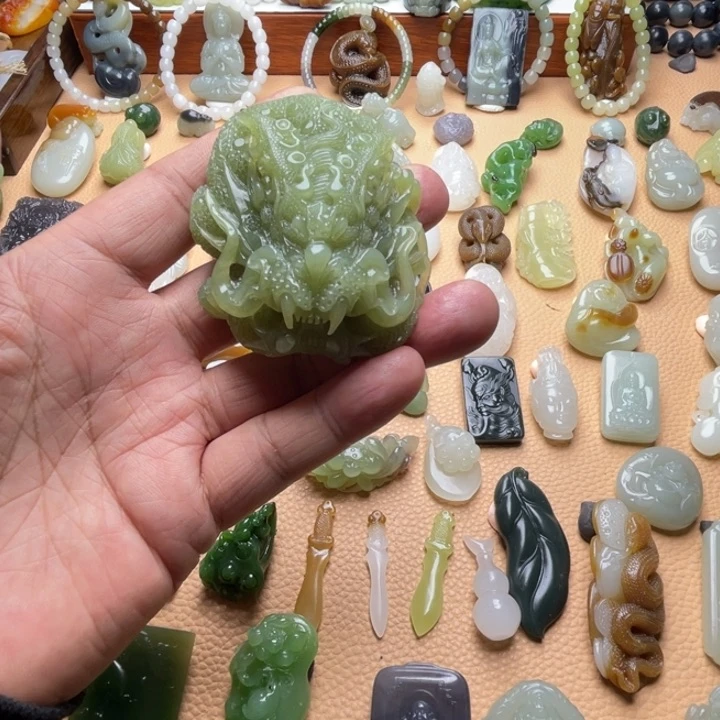 和田玉把件未镶嵌快**福定制款