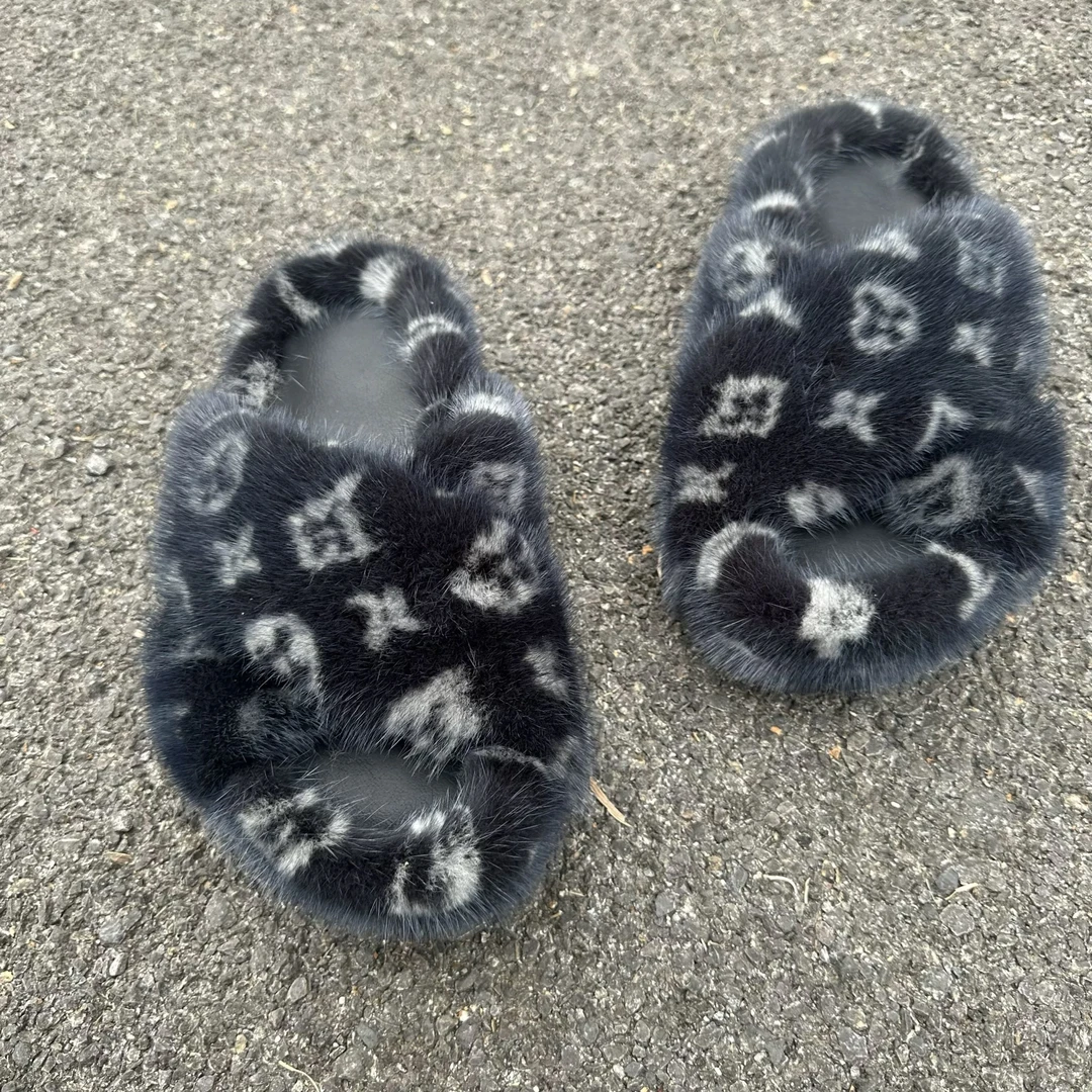 貂大人 水貂毛2025新款黑色老花外包拖鞋女外穿鞋时尚潮鞋