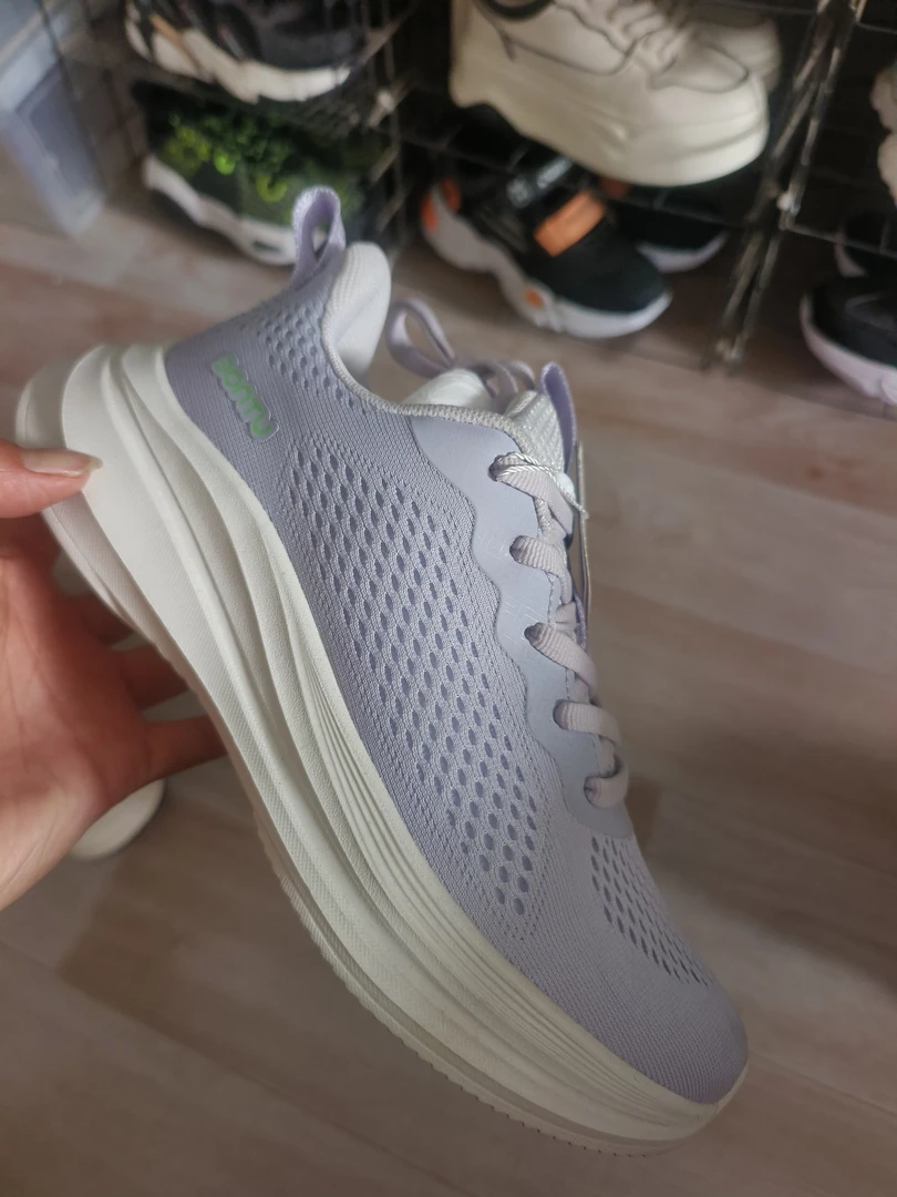 轻便男女MD缓震胶减震透气跑步鞋网面女鞋休闲时尚女款跑鞋