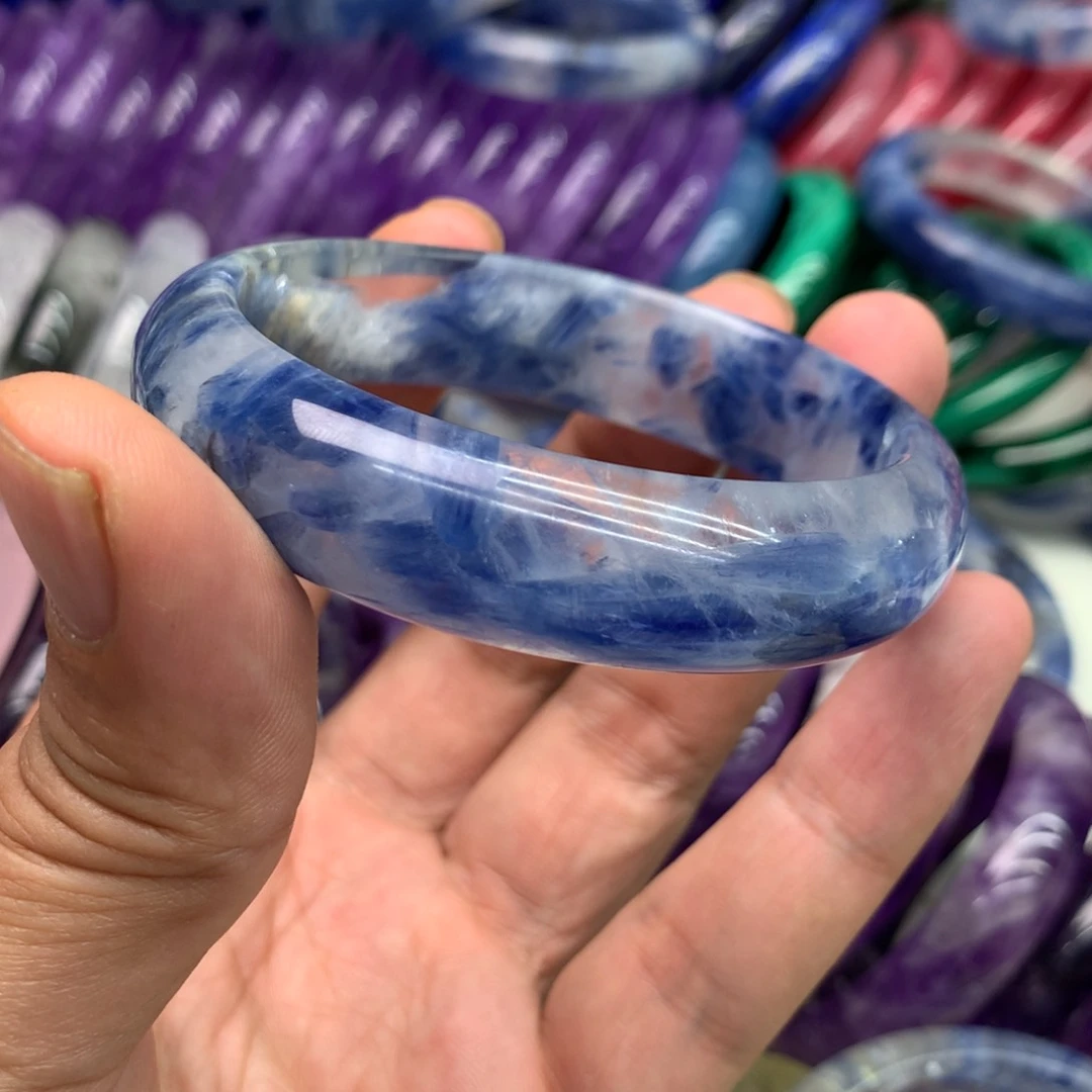 手镯未镶嵌水晶快***呀蓝晶石