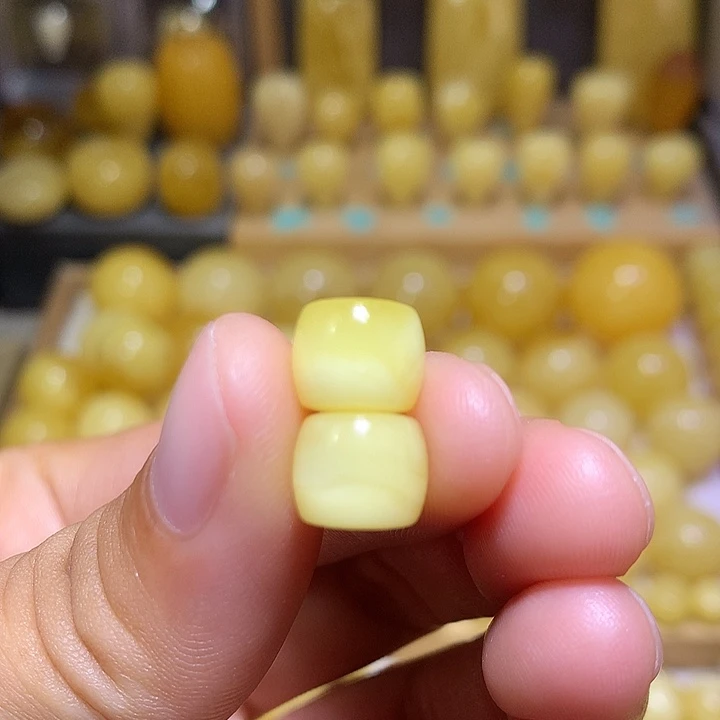 蜜蜡未镶嵌裸石天然原矿金白妖花蜜蜡精工直切9.5