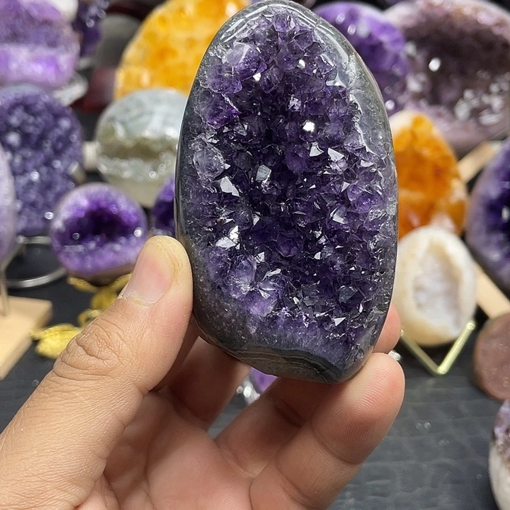 水晶未镶嵌珠宝半成品