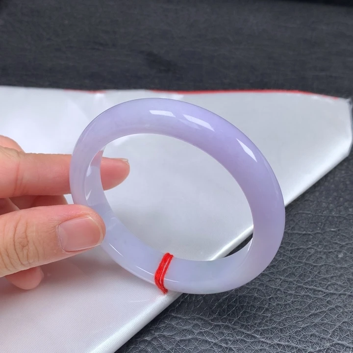 翡翠未镶嵌手镯