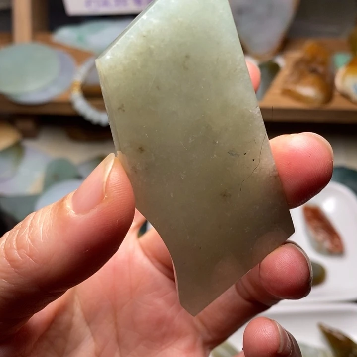 翡翠未镶嵌颈饰天然