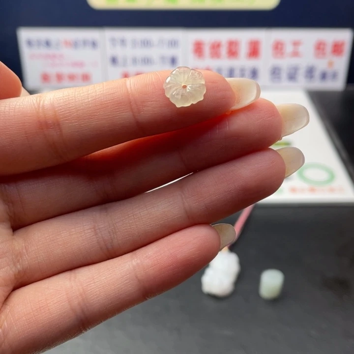 【闪购商品】未镶嵌翡翠定制翡翠