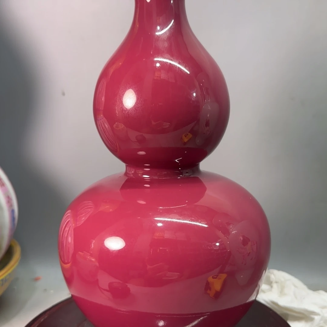 杯高**云陶瓷精品展示中心