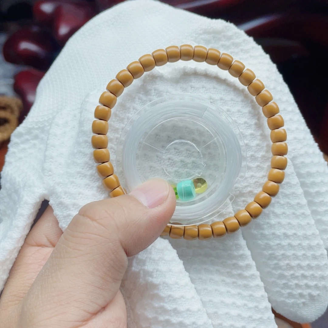 橄榄核吊坠0.6核尖手串