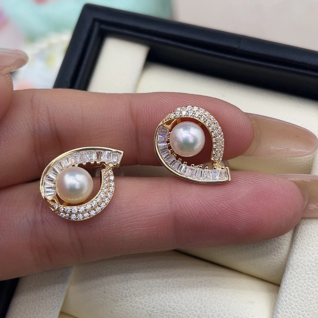 海水珍珠颈饰18K金镶嵌