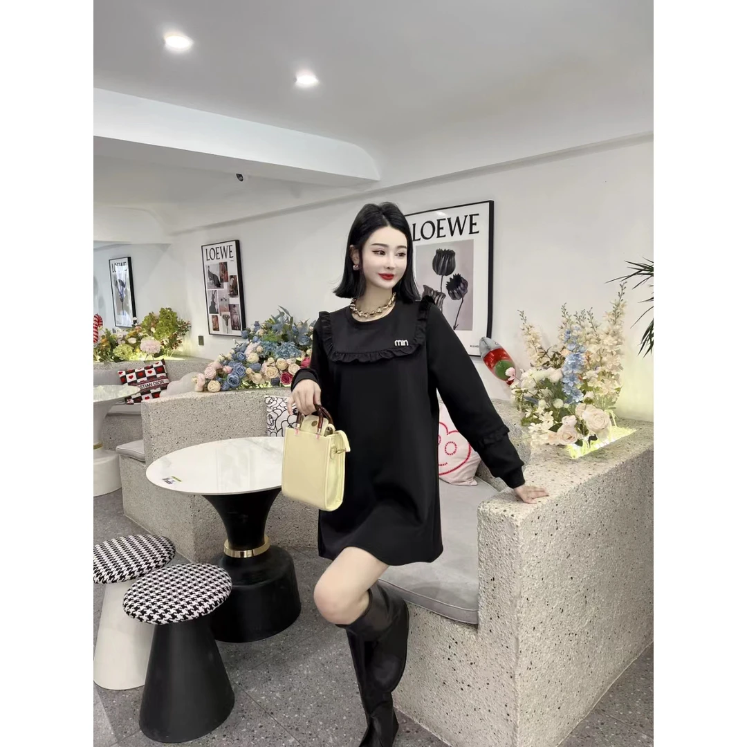 妮妮家8926娃娃领卫衣