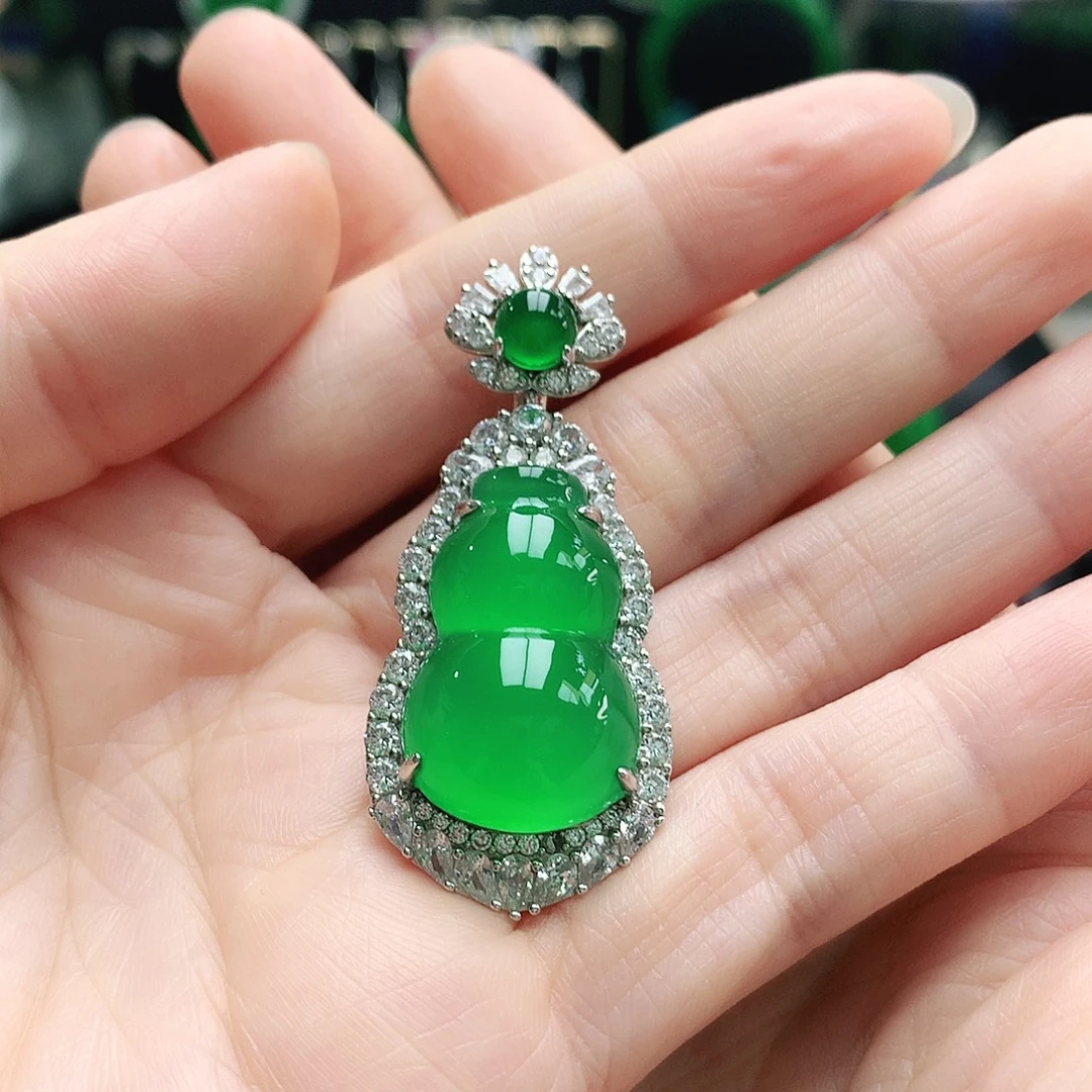 玛瑙/玉髓银S925镶嵌吊坠