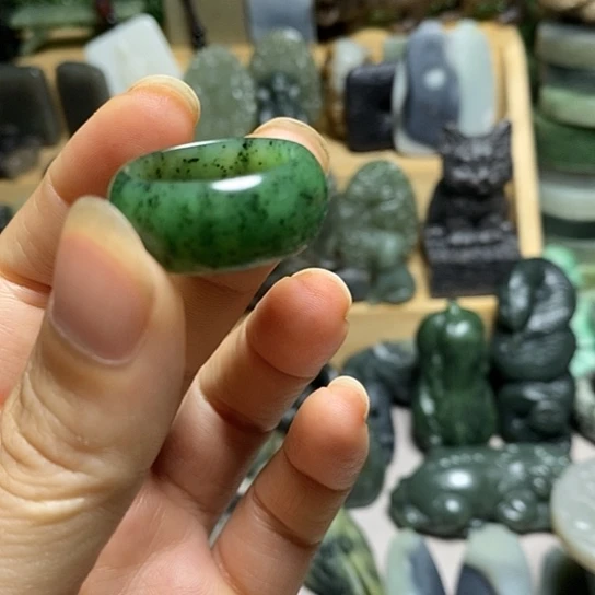 和田玉（糖玉）未镶嵌珠宝半成品