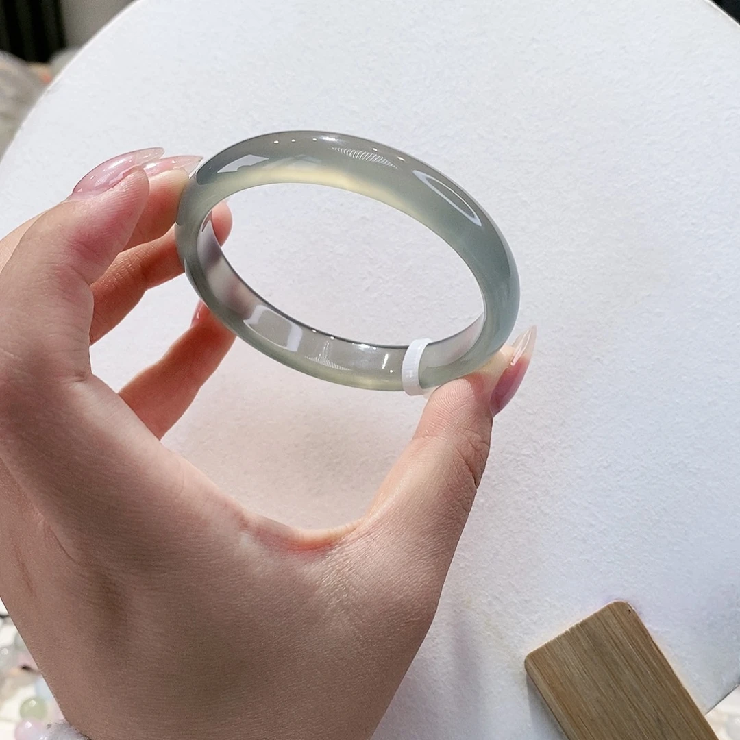 手镯玛瑙/玉髓未镶嵌56.6