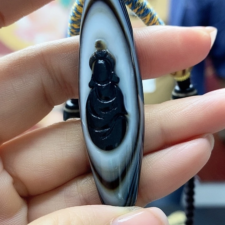 玛瑙/玉髓（覆膜）颈饰合金
