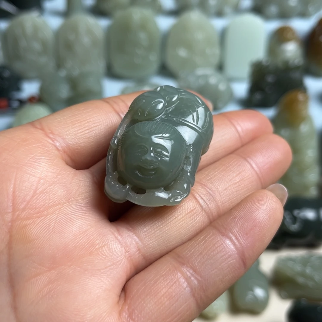 和田玉未镶嵌挂件