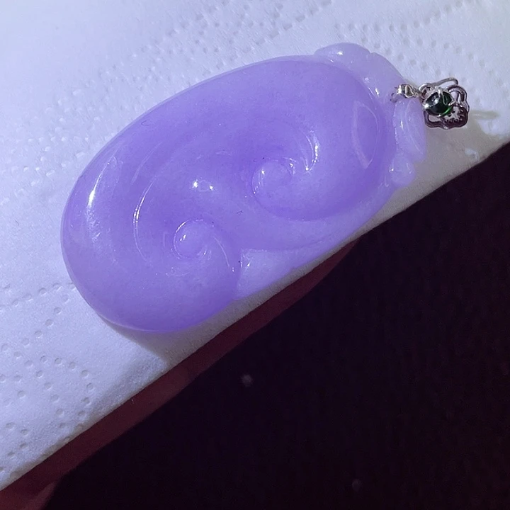 颈饰18K金镶嵌翡翠翡翠