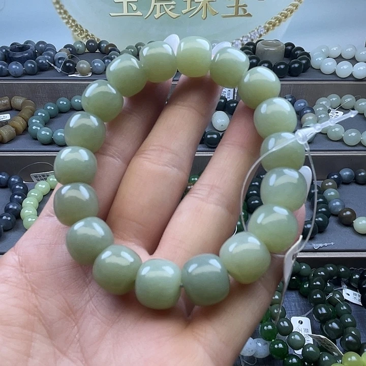 和田玉未镶嵌手串