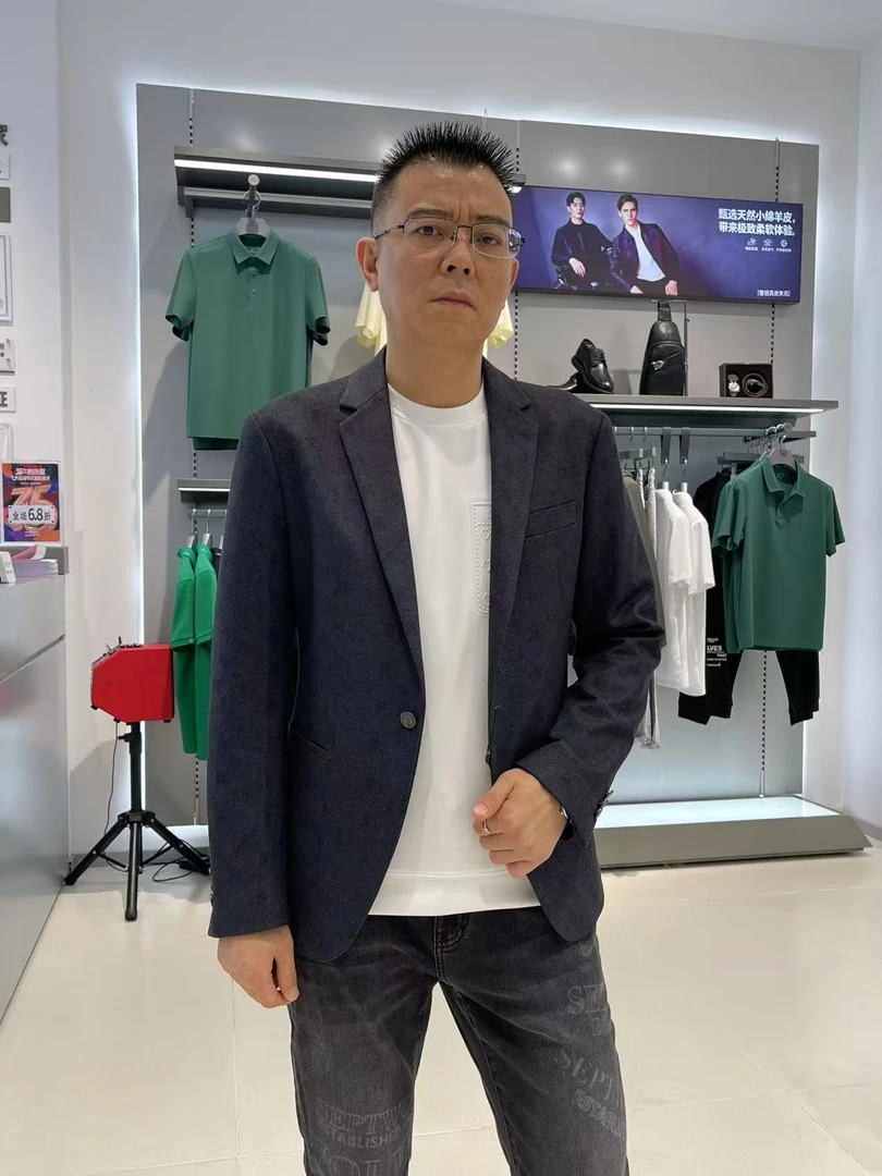 25年秋冬针织西服（4832）
