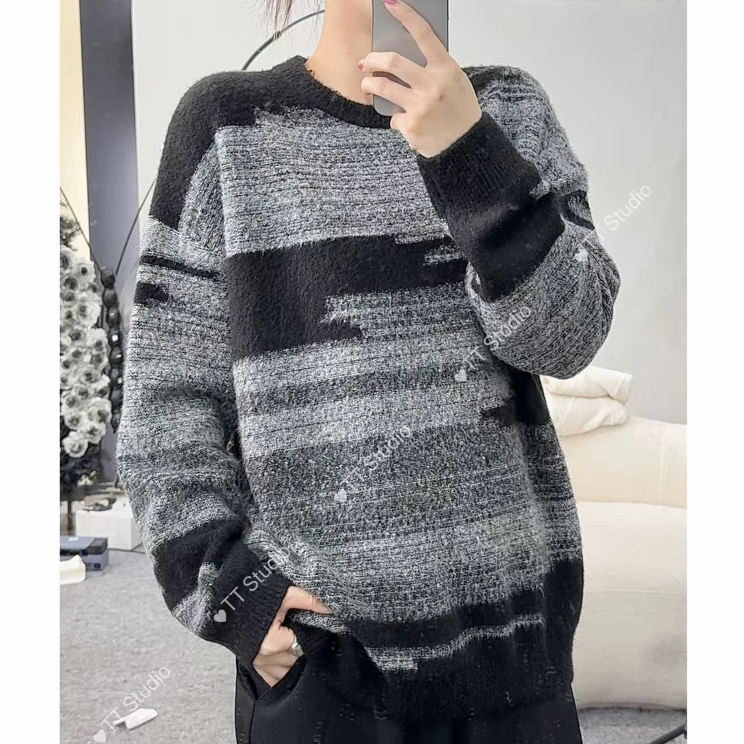 TT家/黎明/ 加厚圆领设计感毛衣秋冬女装慵懒风针织衫