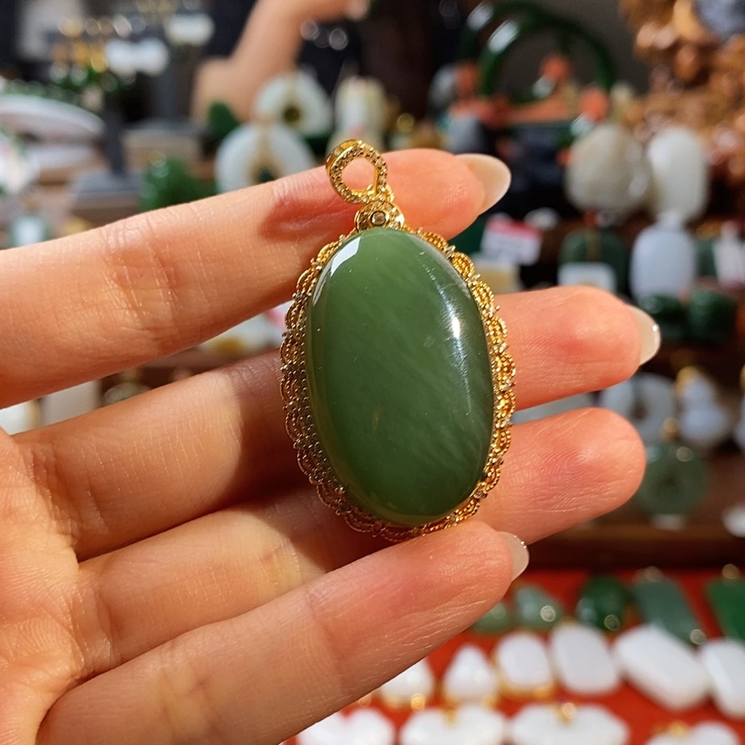 吊坠(不含链)银S925镶嵌和田玉（碧玉）T