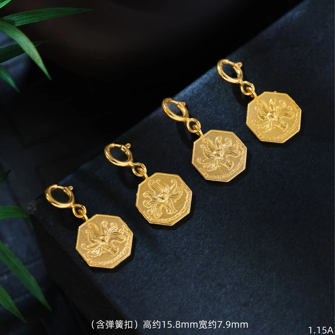 【金豆工厂】18K实心金凤九小滴溜挂坠九尾狐仙侧挂双面錾刻A