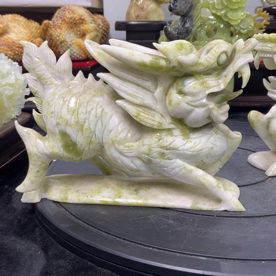 M***N石材天然岫岩玉摆件