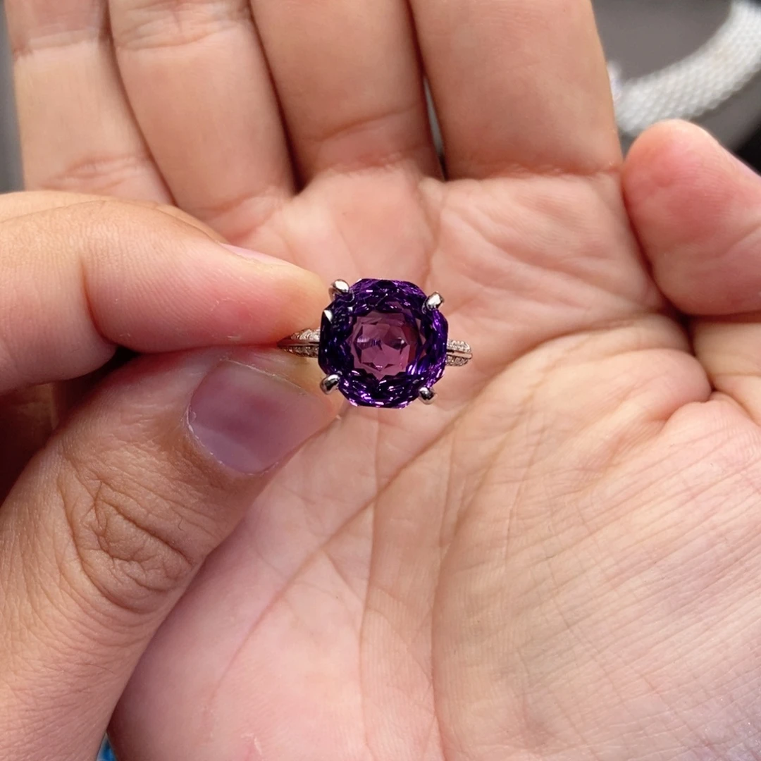 水晶戒指银S925镶嵌不*谢