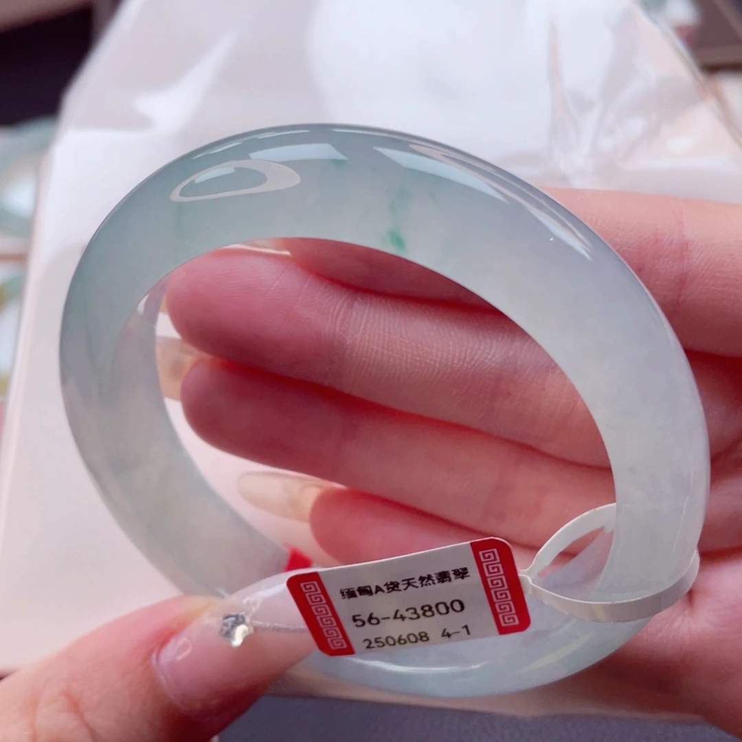 翡翠手镯未镶嵌55.9冰晴飘绿碎花 水光荡漾 8807