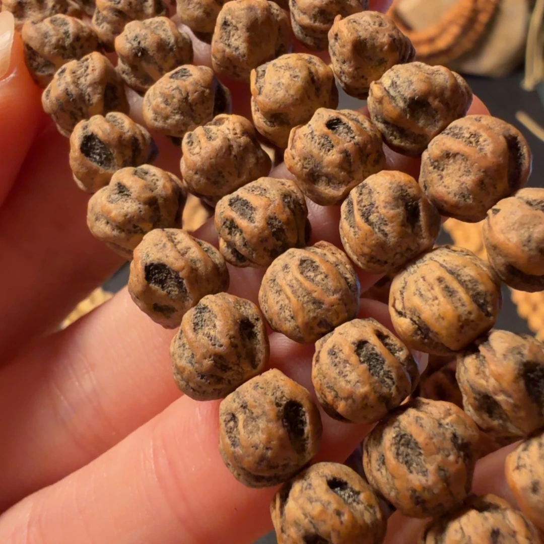 m***l柏香籽/百香籽吊坠